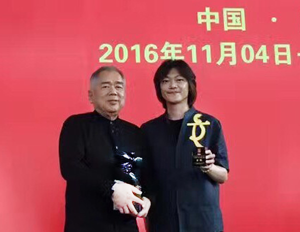 呂孟鴻的太極雕塑榮獲2016文博會金獎