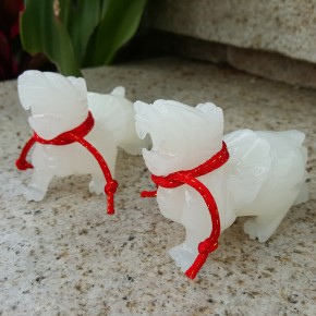 白玉貔貅一對